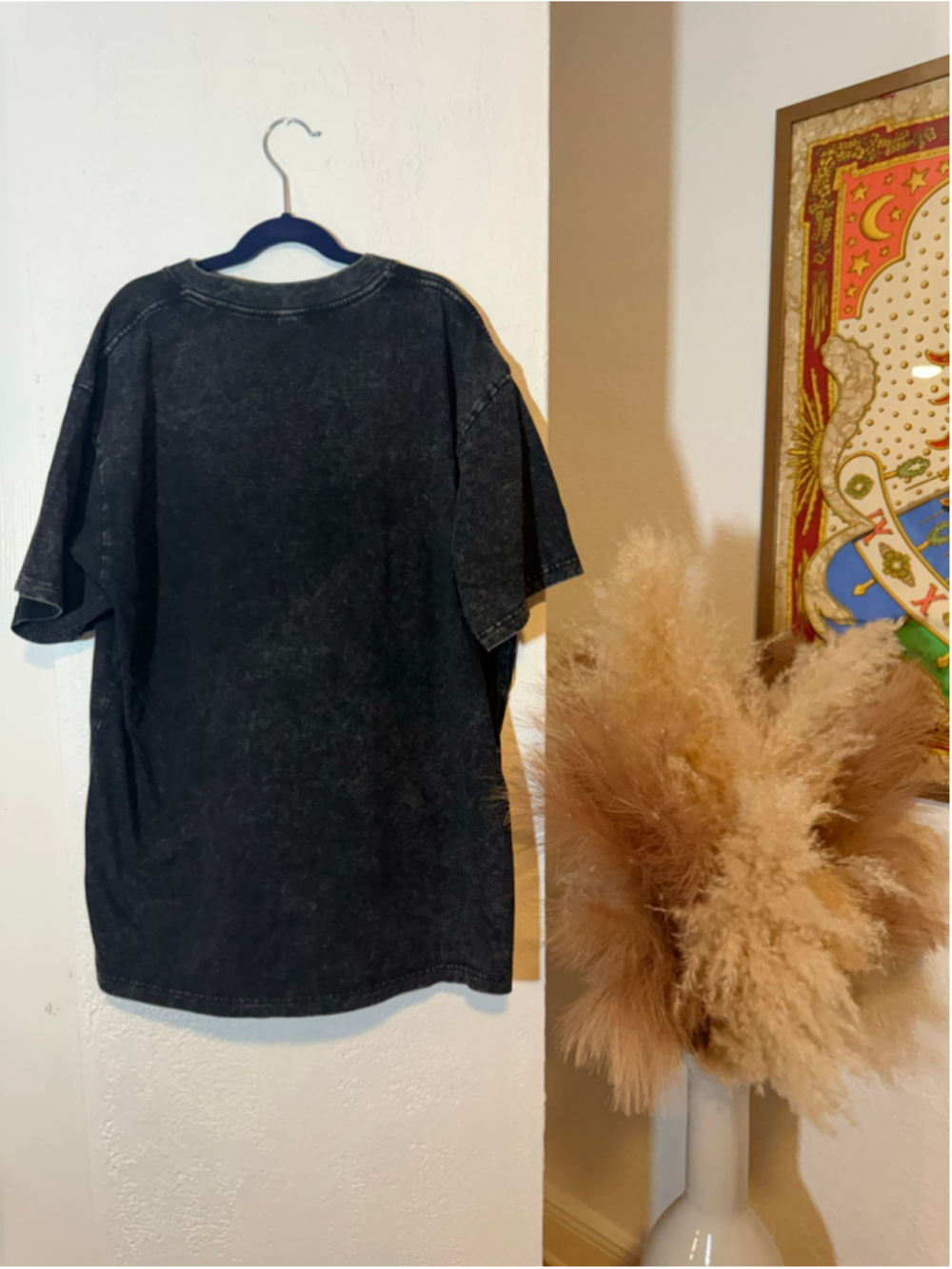 Preowned , men’s vintage-style acid wash oversized, size small - Picture 3 of 3